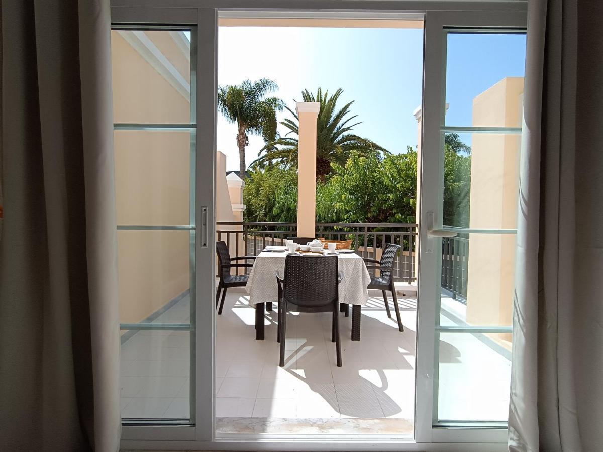 Sarah'S Apartment - Playa Fanabe Адехе Екстер'єр фото