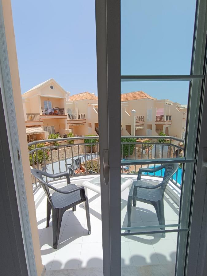 Sarah'S Apartment - Playa Fanabe Адехе Екстер'єр фото